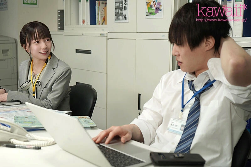 日向由奈 OL AVレビュー画像